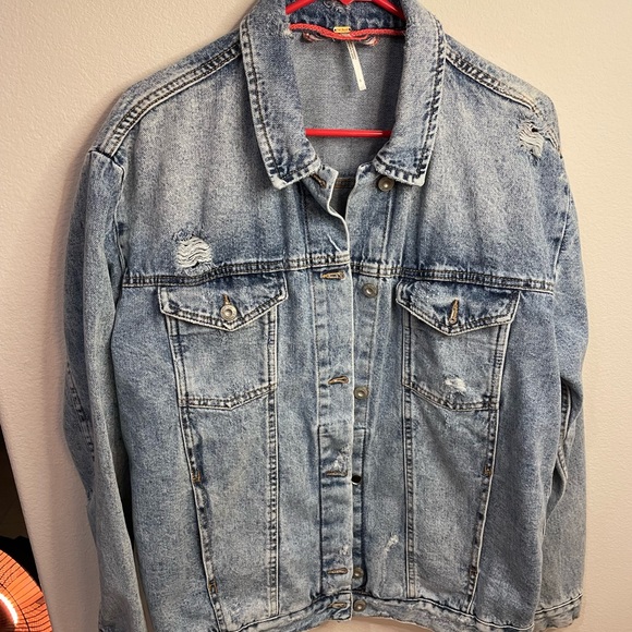 💗GET 20% OFF💗 Free People Oversized Distressed Denim Jacket Blue